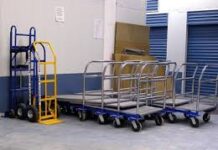 Складские тележки: виды, характеристики и преимущества