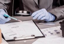 Зачем нужна технико-криминалистическая экспертиза документов