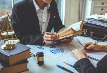 Как выбрать надежного юриста?