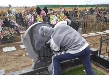 Как происходит реставрация памятников на кладбище