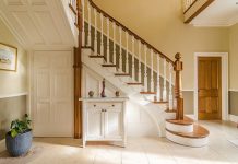 Перила для лестниц