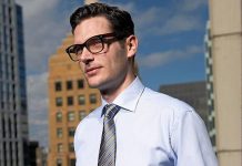 Мужские рубашки: стиль и комфорт