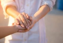 Как оказать благотворительную помощь