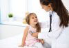 Педиатр: что это такое и как он помогает детям