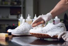 Как вернуть обуви вторую жизнь с помощью химчистки