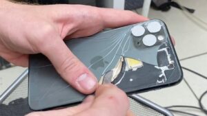 Как поменять заднее стекло на iPhone 13 Pro Max в Казани: Пошаговое руководство